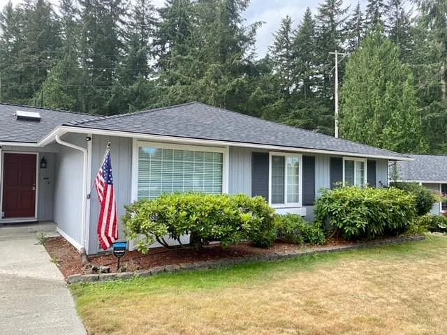 13839 SE Fairwood Blvd — Photo 1