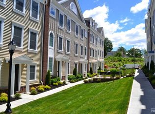 187 Roosevelt Dr, Wood Ridge, NJ 07075