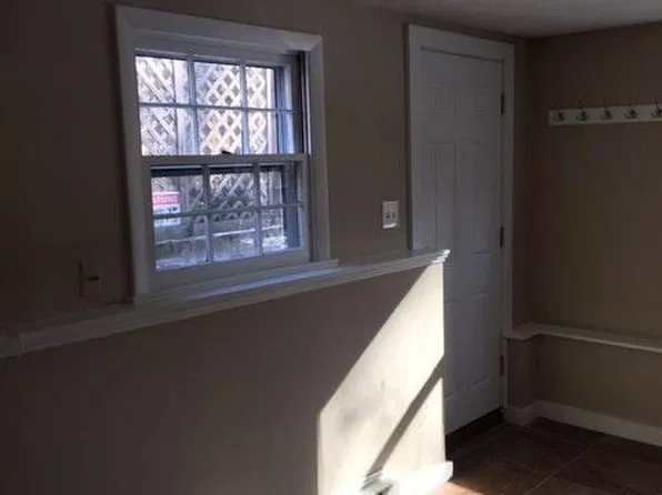 6 Jordan Ln #Basement, Middleton, MA 01949