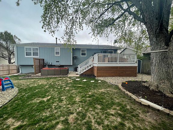 2nd image of 1218 Cedarwoods Dr