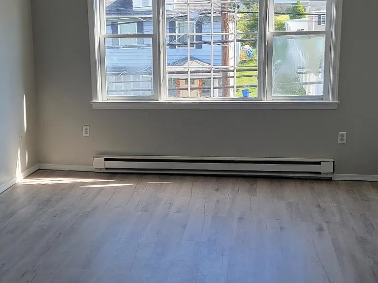 1209 Main St #3 — Photo 10