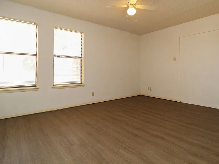 7465 Stoney Hl #13C — Photo 13