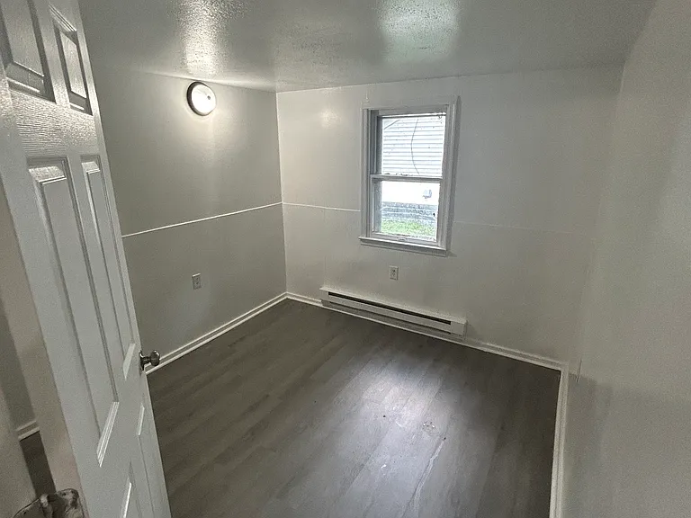 11226 Hall Ave #A — Photo 8