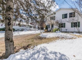 87 Pond Hill Rd, Wallingford, CT 06492