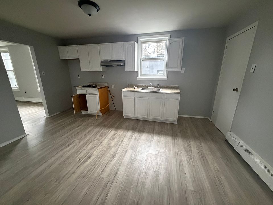 1st image of 161 Court St #1F
