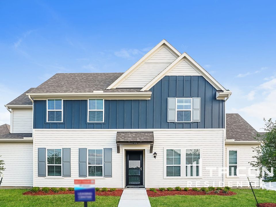 1st image of 22851 Terrazzo Dr