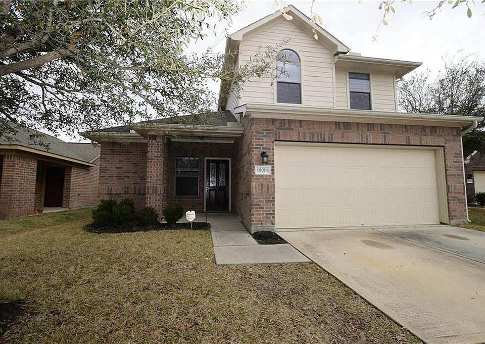 1st image of 18018 Hillock Glen Ln