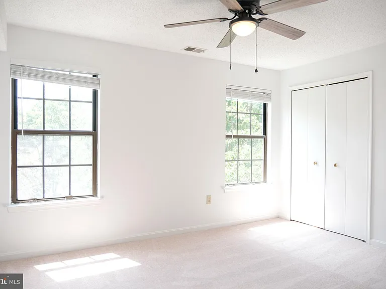 6941 Mary Caroline Cir #H — Photo 24