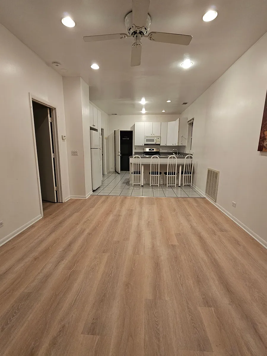 Building Photo - 2959 S Parnell Ave #2R