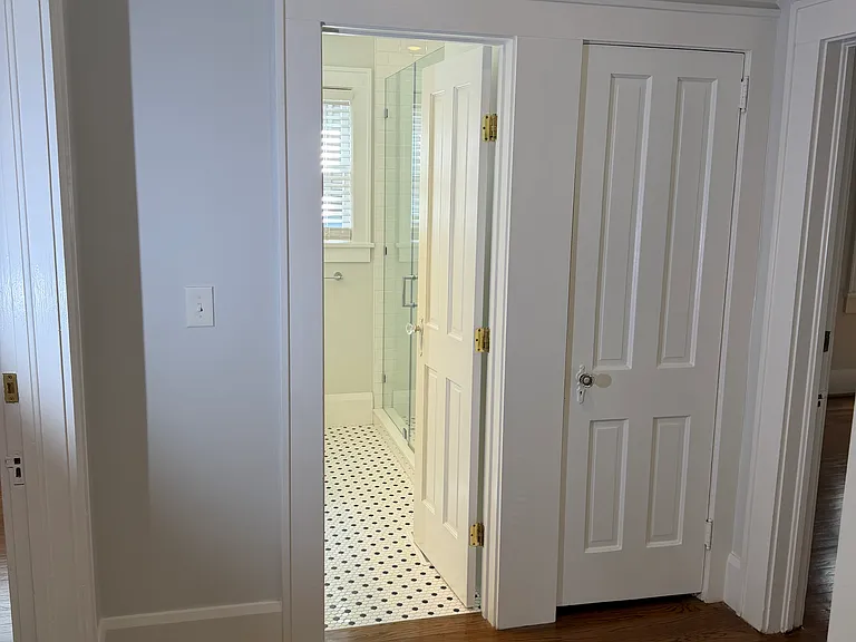 41 Smith St #B — Photo 10