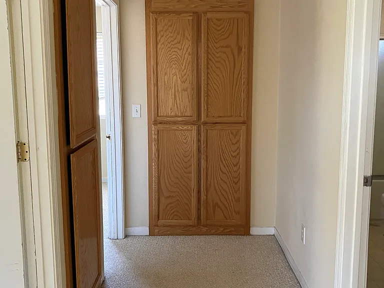Tropaz Ln — Photo 15