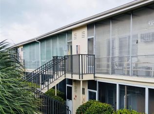 5372 4th St N APT 206, Saint Petersburg, FL 33703