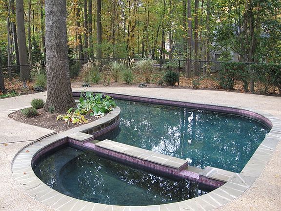 Beautiful Blue Haven Pool