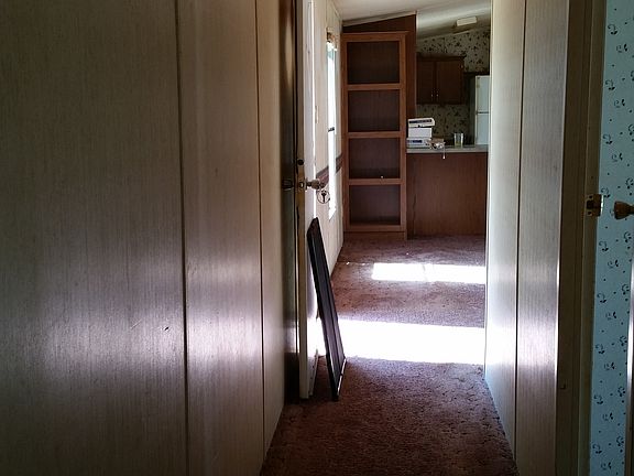 4th image of 950 Thunderwood Ct #3