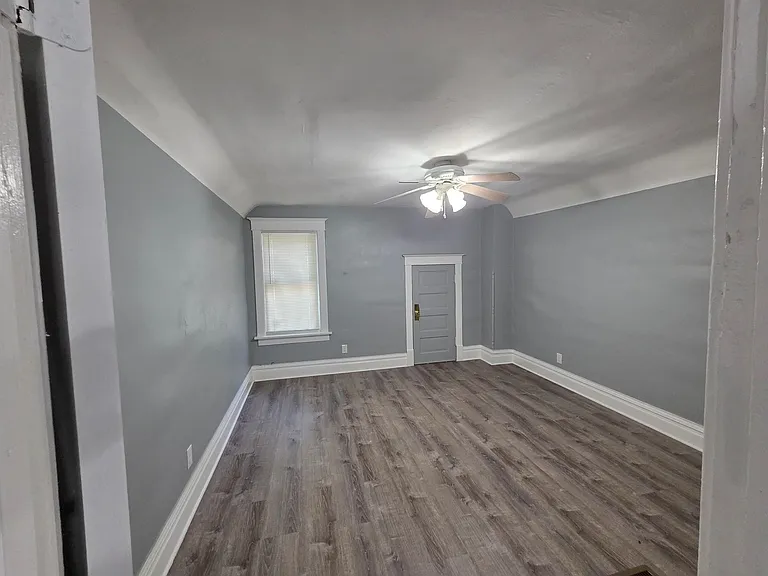 2507 NE Madison Ave — Photo 4