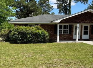 301 Hickory St, Springfield, GA 31329