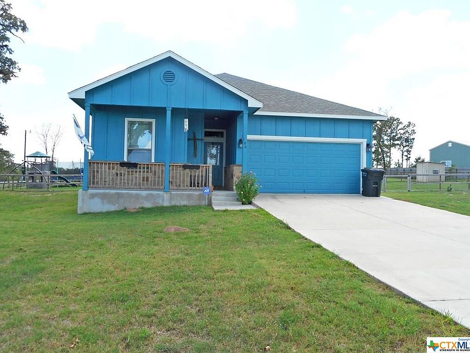 1st image of 106 Cattlemens Dr