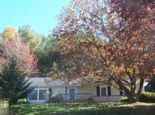 2618 McEwen Rd, Mountain City, TN 37683