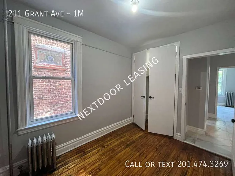211 Grant Ave #1M — Photo 9