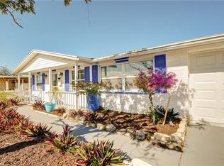 3403 Eisenhower Dr, Holiday, FL 34691