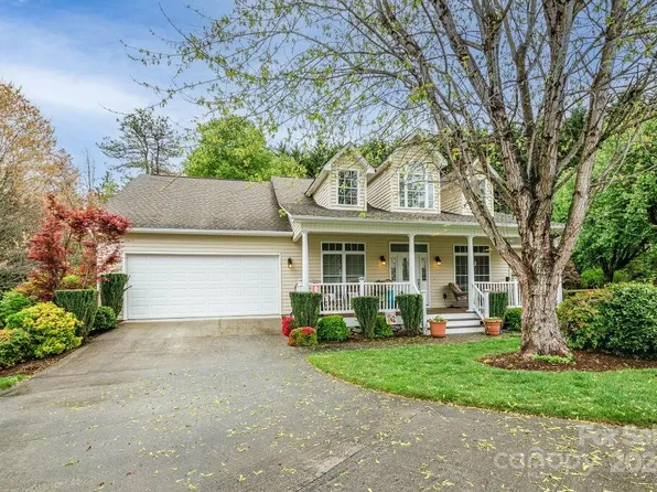 173 Mill Pond Way, Hendersonville, NC 28791