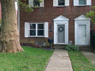 1722 Maple St, Wilmington, DE 19805