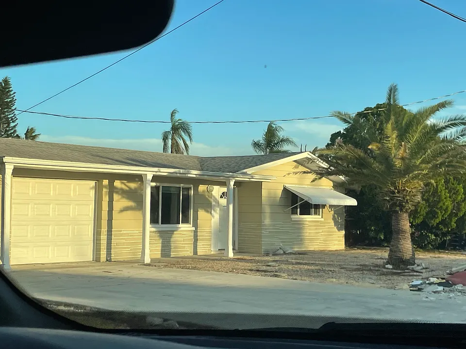13636 Veronica Dr