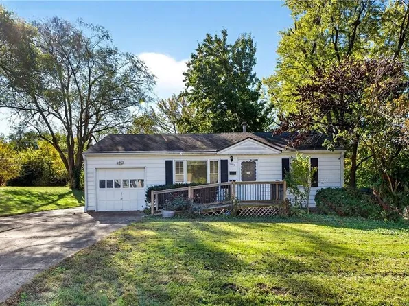 11307 E 77th Ter, Raytown, MO 64138