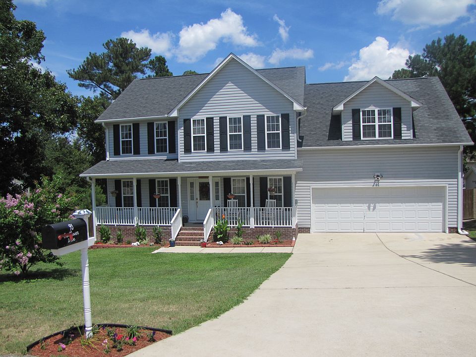 1st image of 95 Cresthaven Dr