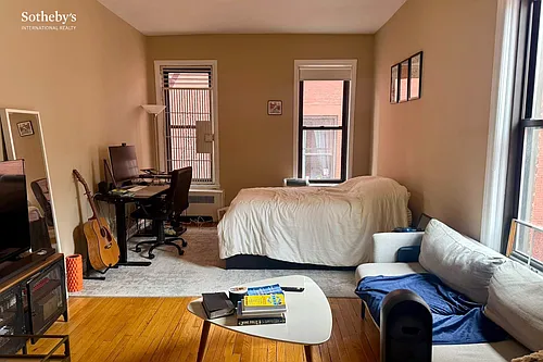100 W 73rd St #3D Photo 1 100 W 73rd St #3D Photo 1