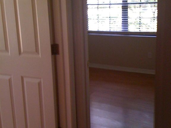 3rd image of 631 Palmera Dr E