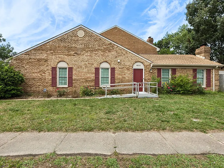 4800 Deming Ct — Photo 1