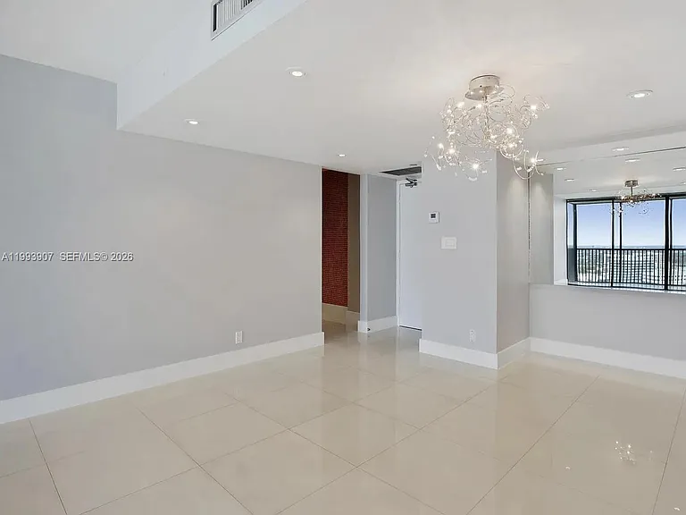 20301 W Country Club Dr #2622 — Photo 13