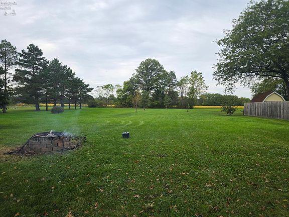 5th image of 902 Timpe Rd