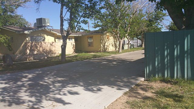 1st image of 2419 W 14th St