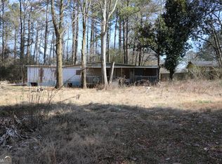 96 S 2nd St, Summerville, GA 30747