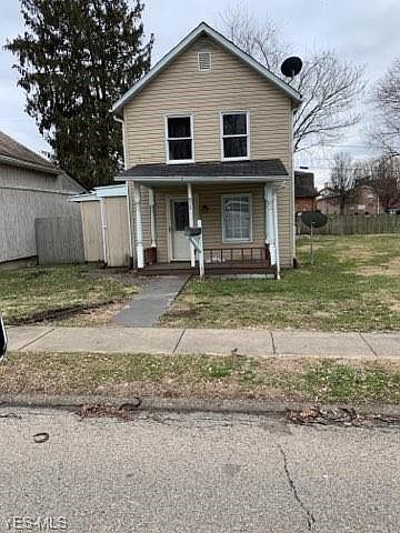 1st image of 820 Shinnick St