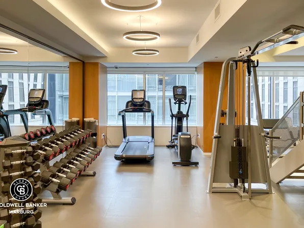 15 West 53rd Street image 15 of 16