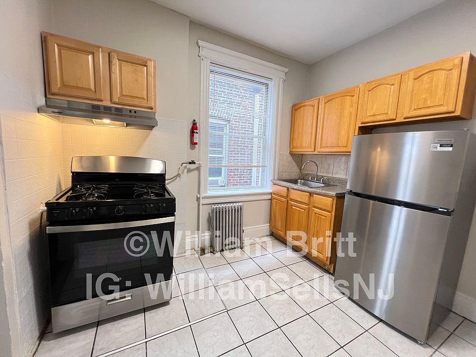 1st image of 311 62nd St APT 11