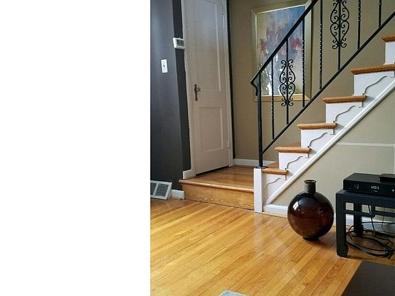 2nd image of 7340 Malvern Ave