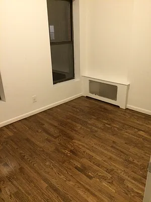 Rented by Eric Goodman Realty Corp | media 4