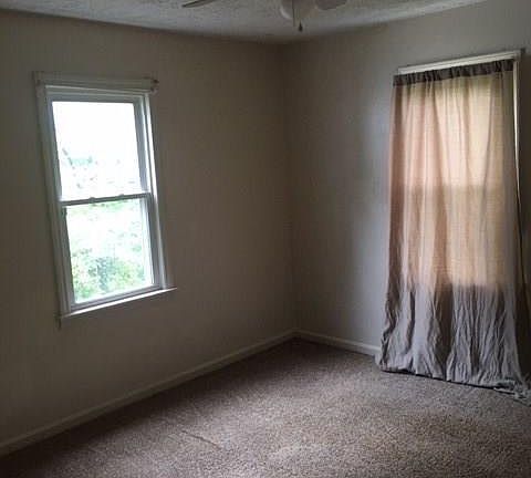 5th image of 576 E Judson Ave