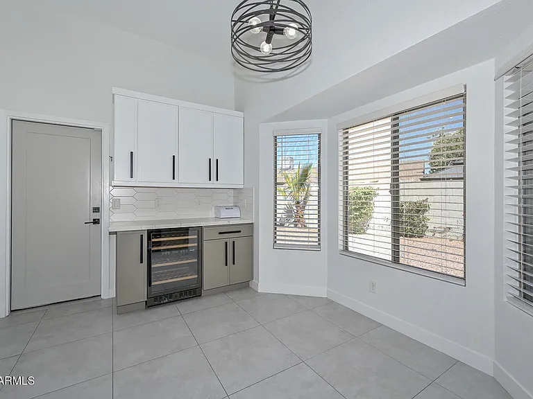11509 N 109th Way — Photo 28
