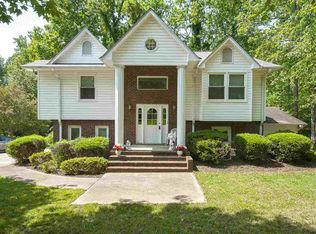 1129 Old Shirley Rd, Central, SC 29630