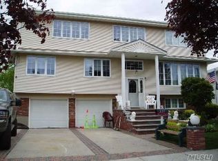 486 Pierce St, Oceanside, NY 11572