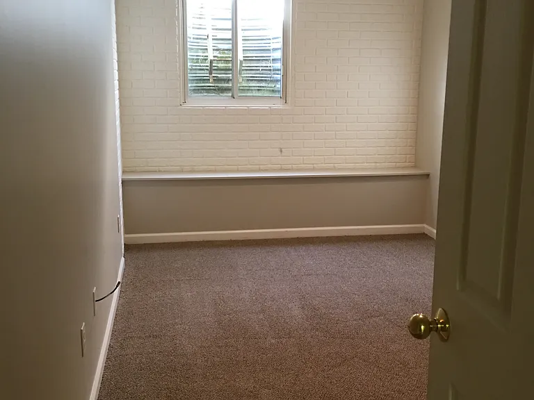 1112 Bitterwood Ct — Photo 18