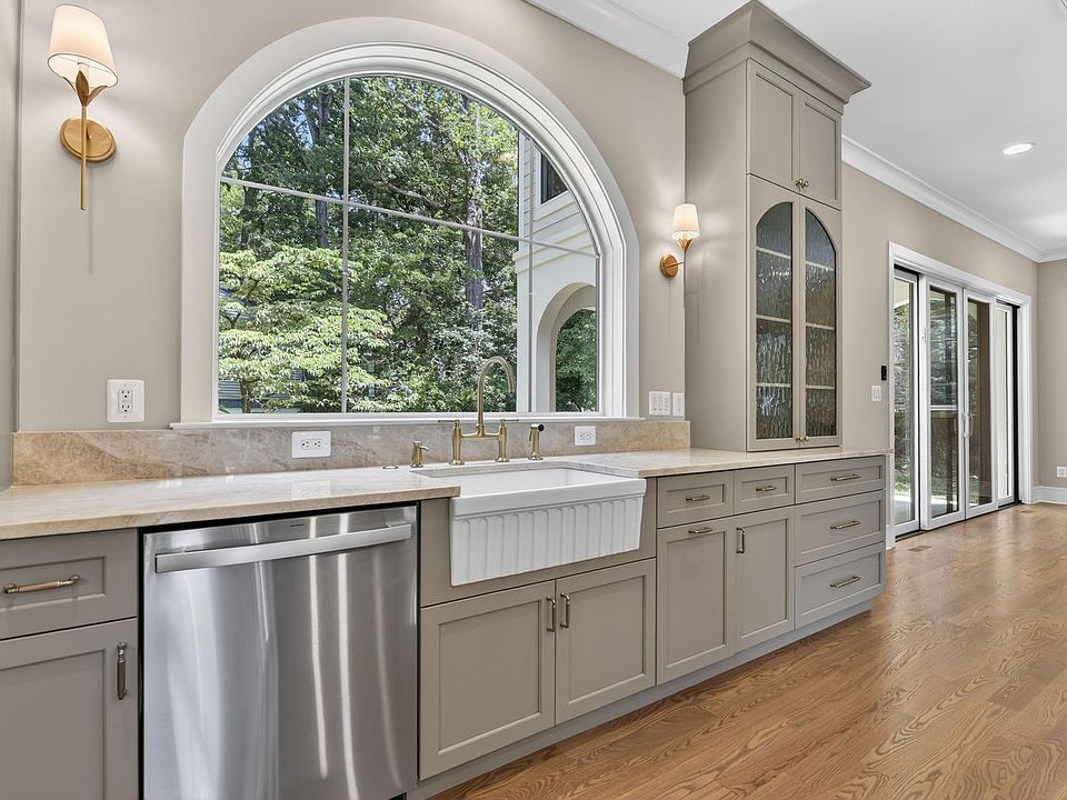 Arched window turns every dish into a garden view
