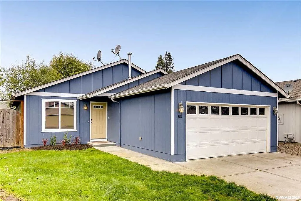 3 bed, 1190 sqft, $2,350 — Photo 2