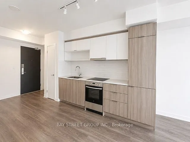 159 Wellesley St E #2511 — Photo 8