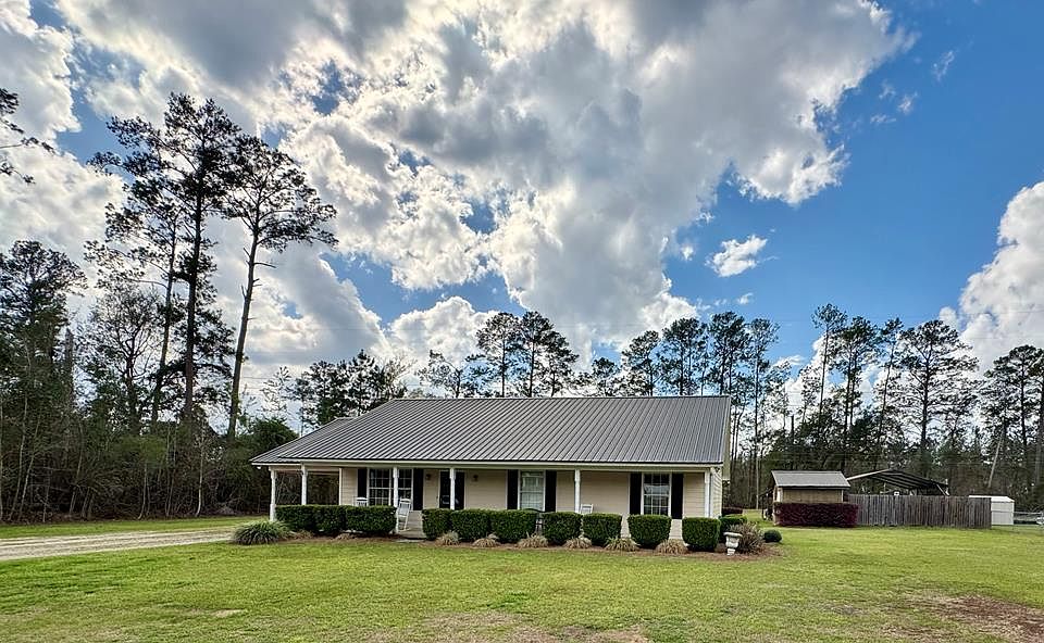 1st image of 236 River Oaks Rd